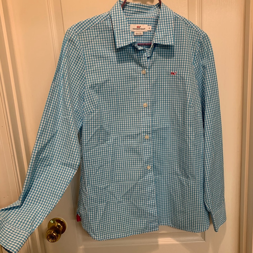 VINEYARD VINES Women’s Button Down